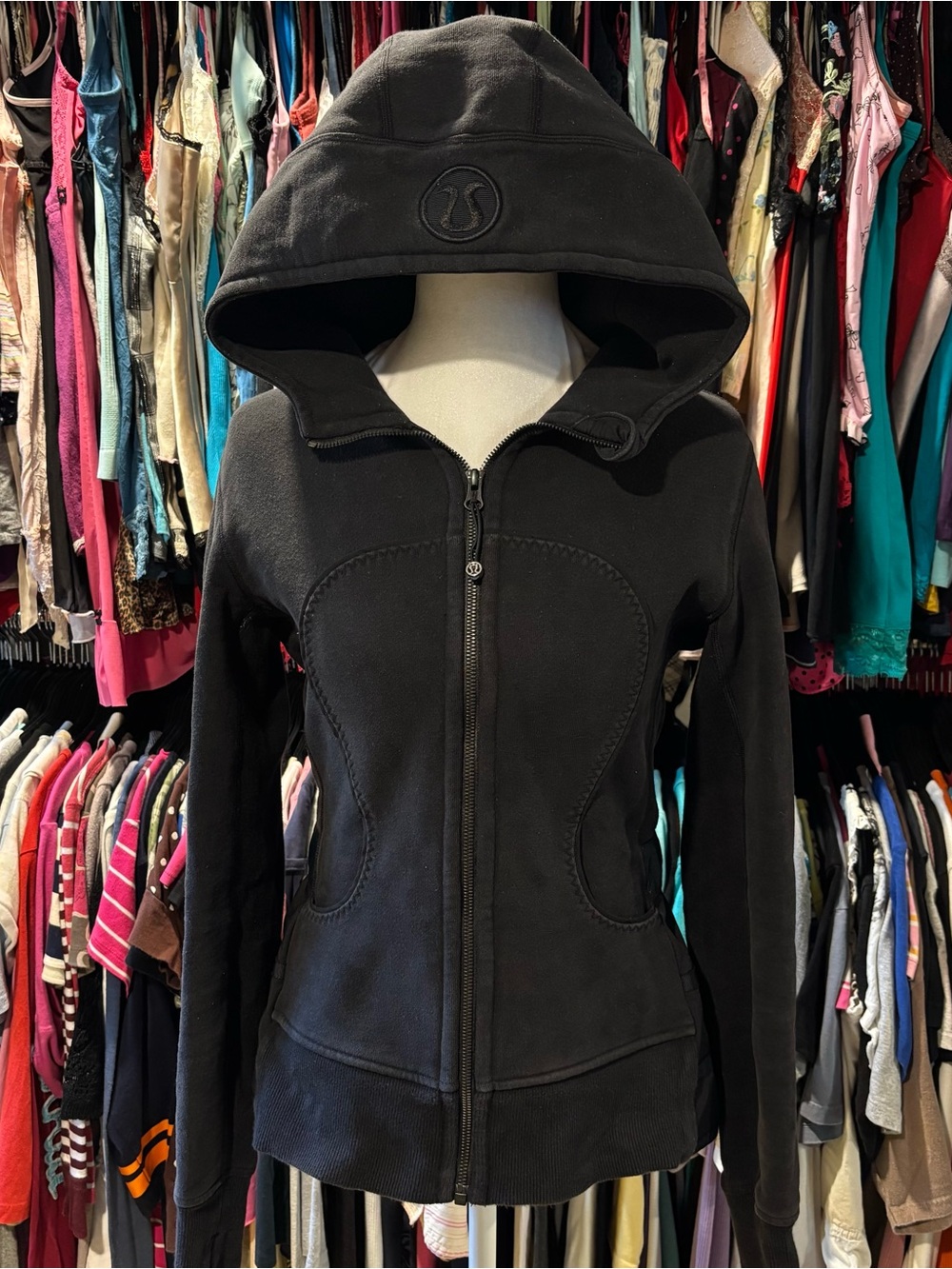 Lululemon limited edition Scuba Hoodie Ruffled Up Peplum Hiver Size 6 Rare 2013
